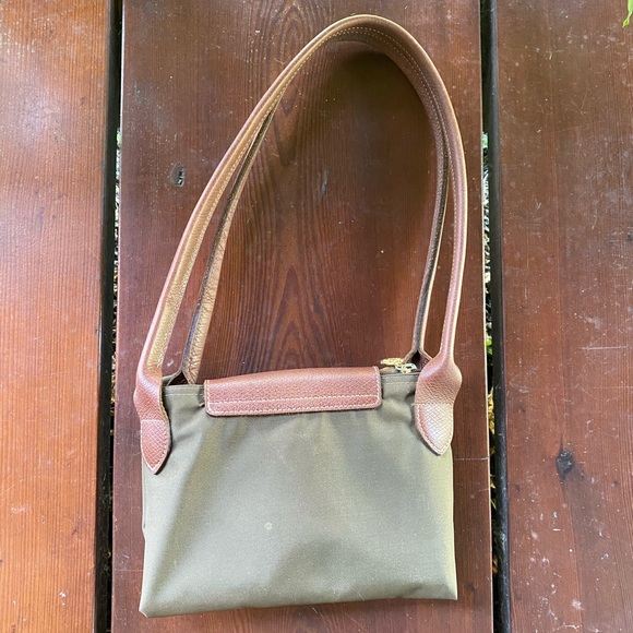 Longchamp Le Pliage Tote - Picture 2 of 7
